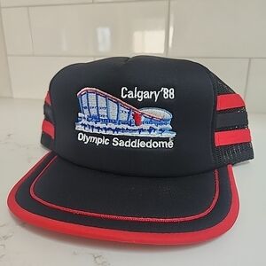Vintage snap back Calgary Olympic Saddledome 1988!!